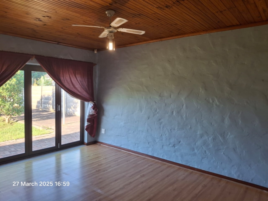 To Let 3 Bedroom Property for Rent in Framesby Eastern Cape